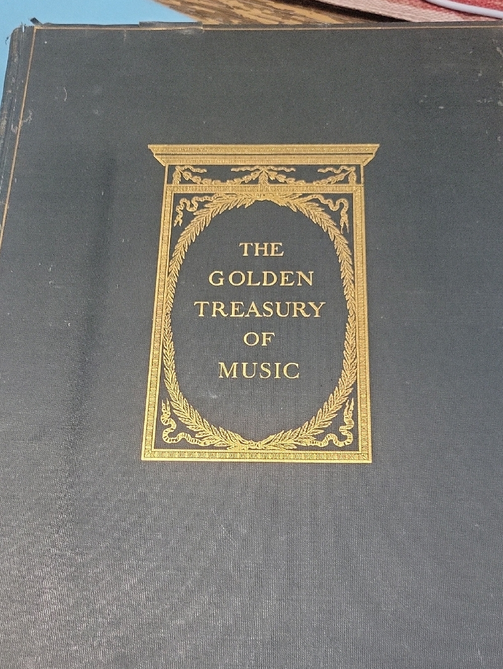 The Golden Treasury of Music - Black & Gold Decorative Hardcover
